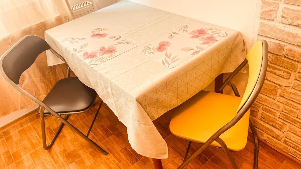 C-house Inchiriaza 2 In Regim Hotelier Apartment Ramnicu Valcea