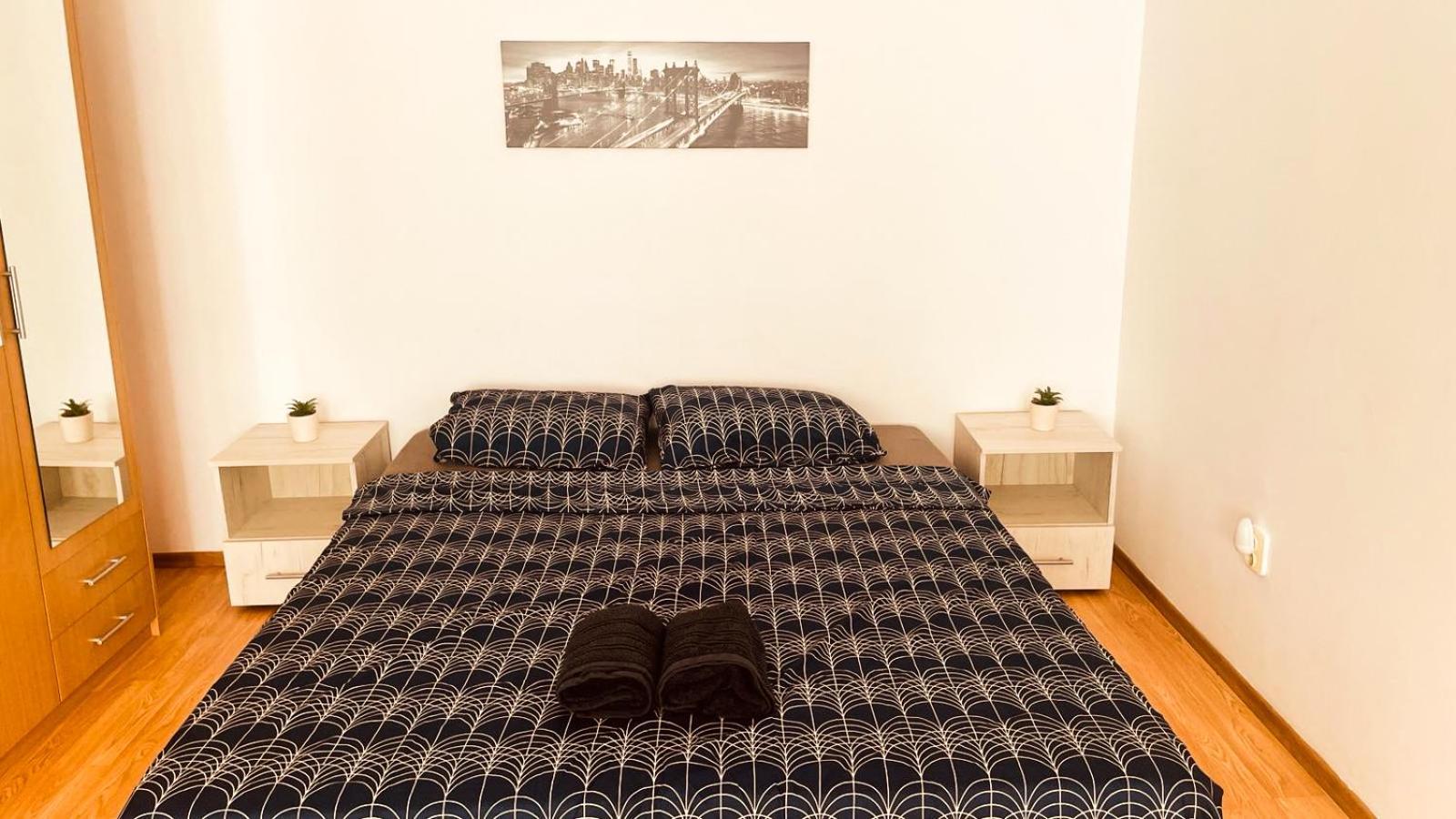 C-house Inchiriaza 2 In Regim Hotelier